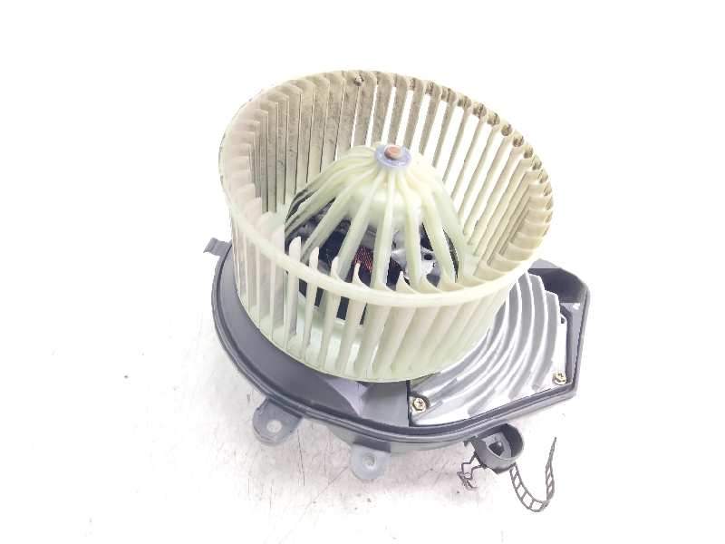 Recambio de motor calefaccion para volkswagen passat berlina (3b3) edition referencia OEM IAM 8D1820021C  
