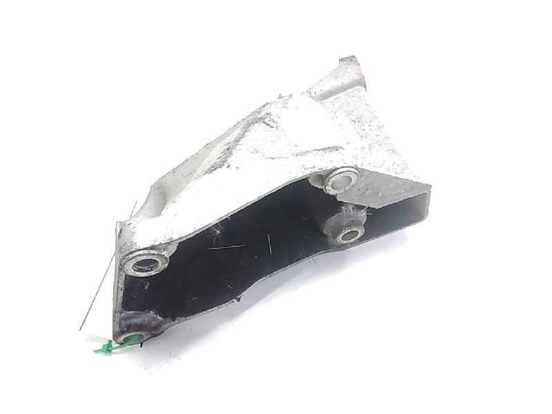 Recambio de soporte motor delantero para volkswagen passat berlina (3b3) edition referencia OEM IAM 8D0199807P  