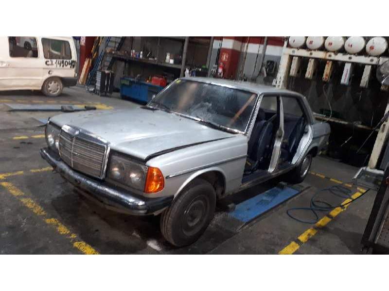 mercedes-benz clase e (w123) berlina+coupe del año 1980