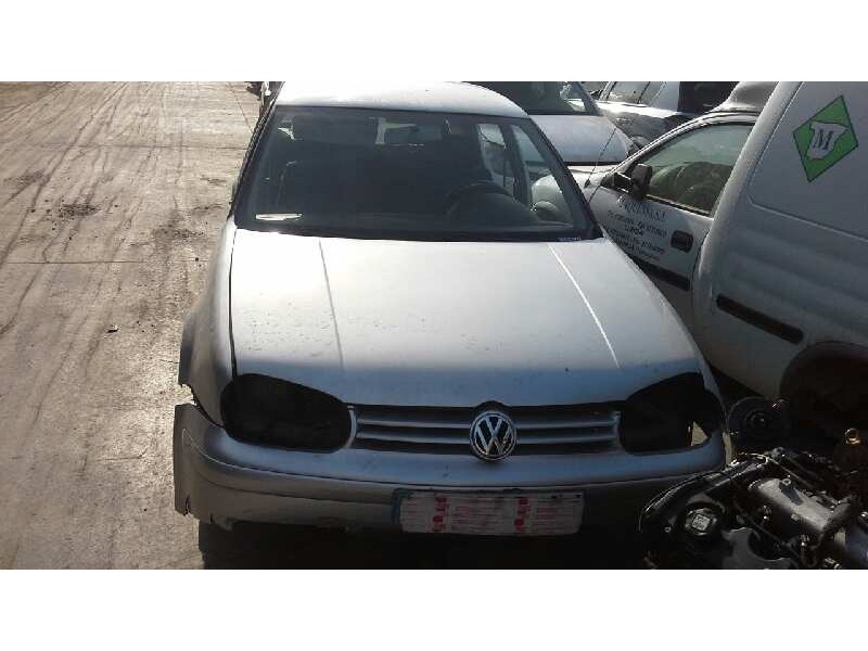 volkswagen golf iv berlina (1j1) del año 2000