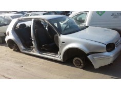 volkswagen golf iv berlina (1j1) del año 2000 2