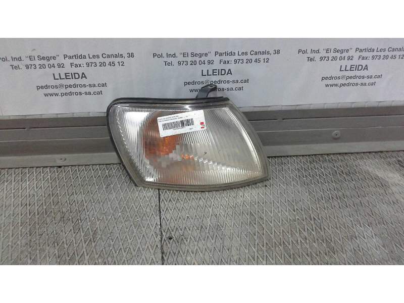 Recambio de piloto delantero derecho para toyota carina (t19) 2.0 gl (4-ptas.) referencia OEM IAM 8151005010  