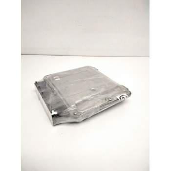 Recambio de centralita motor uce para opel insignia berlina cosmo referencia OEM IAM 0281015774 55573539 55573560
