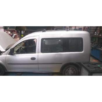 opel combo (corsa c) del año 2002
