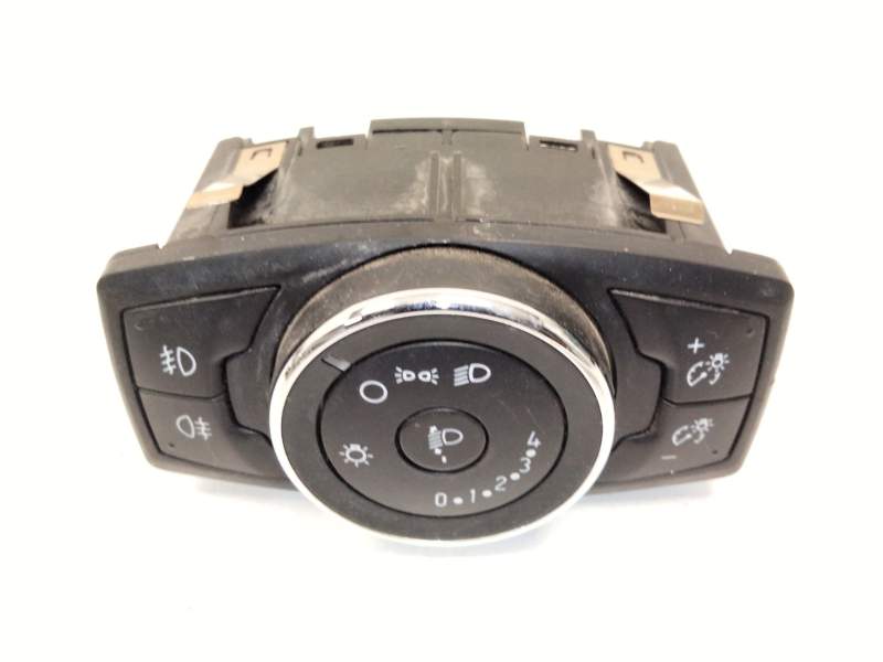 Recambio de mando luces para ford transit courier referencia OEM IAM AV1T13D061  