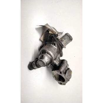 Recambio de caja termostato para ford focus berlina (cak) 1.8 tddi turbodiesel cat referencia OEM IAM 89FF9K476  
