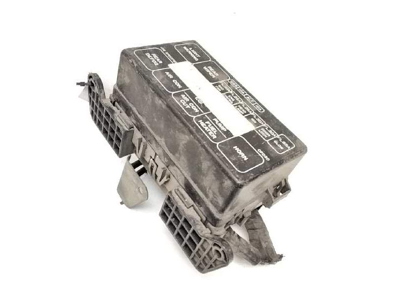 Recambio de caja fusibles para nissan terrano/terrano.ii (r20) 2.7 turbodiesel referencia OEM IAM 71543024 71543025 43850