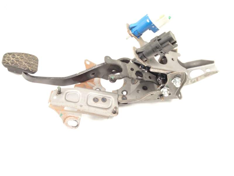 Recambio de pedal freno para ford transit courier referencia OEM IAM AV612467  