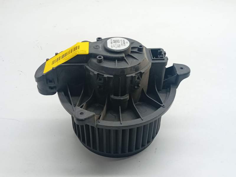 Recambio de motor calefaccion para ford transit courier referencia OEM IAM AV1119846  