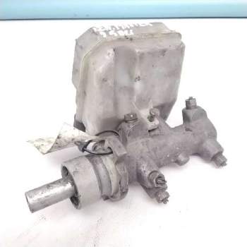Recambio de bomba freno para renault master ii phase 2 caja cerrada 2.5 diesel referencia OEM IAM   