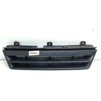 Recambio de rejilla delantera para opel omega b gl berlina referencia OEM IAM 90246679  