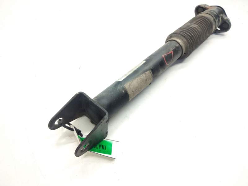 Recambio de amortiguador trasero derecho para mercedes-benz clase m (w166) referencia OEM IAM A1663261500  