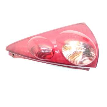 Recambio de piloto trasero derecho para peugeot 107 1.4 hdi cat (8ht / dv4td) referencia OEM IAM 25688011  