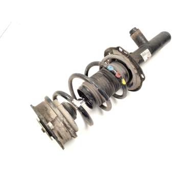 AMORTIGUADOR DELANTERO IZQUIERDO 5Q0413031 