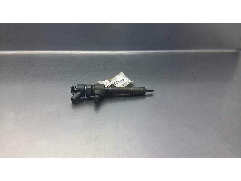 Recambio de inyector para fiat stilo (192) 1.9 jtd cat referencia OEM IAM 0445110119  