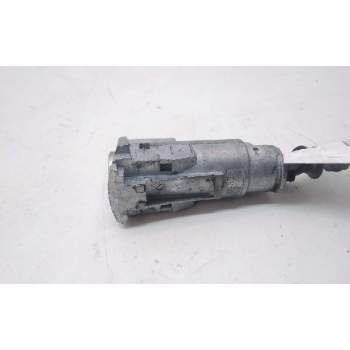Recambio de bombin puerta delantera izquierda para skoda rapid active referencia OEM IAM 5JA837167  