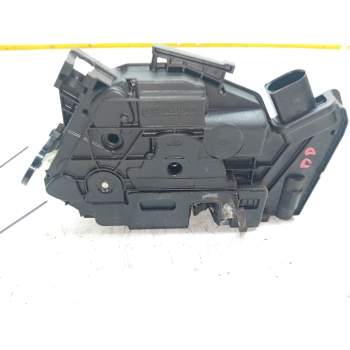 Recambio de cerradura puerta delantera derecha para volkswagen passat cc b6 (357) 2.0 tdi referencia OEM IAM 5N1837016A  
