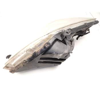 Recambio de faro derecho para toyota yaris (_p9_) 1.4 d-4d (nlp90_) referencia OEM IAM 811500D120  