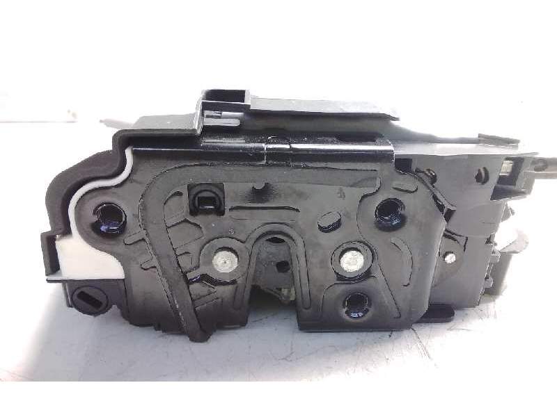 Recambio de cerradura puerta trasera derecha para skoda rapid active referencia OEM IAM 5E0839016A  
