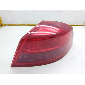 PILOTO TRASERO DERECHO 8200014360 