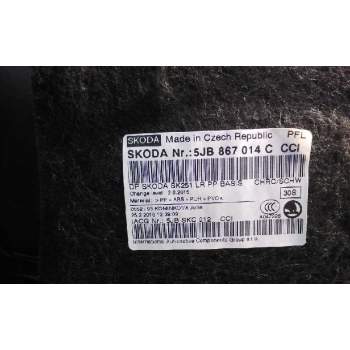 Recambio de guarnecido puerta delantera derecha para skoda rapid active referencia OEM IAM 5JB867014C  