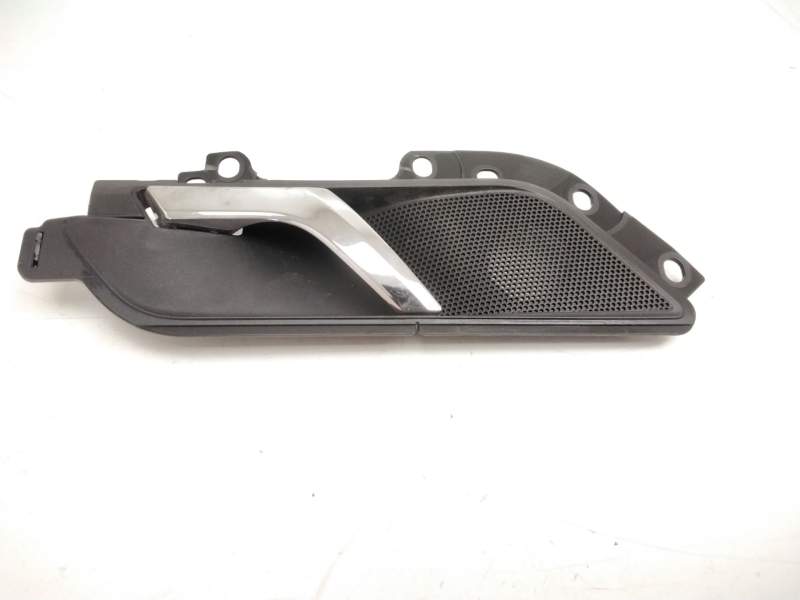 Recambio de maneta interior trasera derecha para skoda rapid active referencia OEM IAM 5JB867012  
