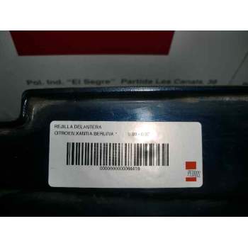 Recambio de rejilla delantera para citroën xantia berlina referencia OEM IAM   44355