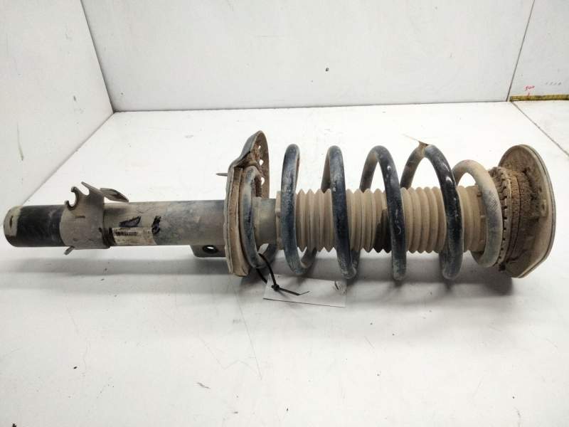Recambio de amortiguador delantero derecho para land rover discovery sport (l550) 2.0 d 4x4 referencia OEM IAM FR7218045AC  