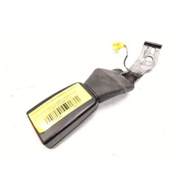 ENGANCHE CINTURON TRASERO CENTRAL A2058600469 