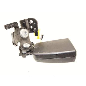 ENGANCHE CINTURON TRASERO IZQUIERDO A2058600369 