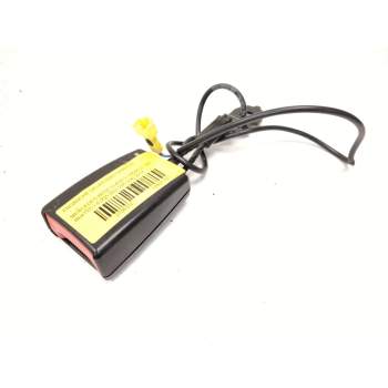 ENGANCHE DELANTERO DERECHO A2058600169 