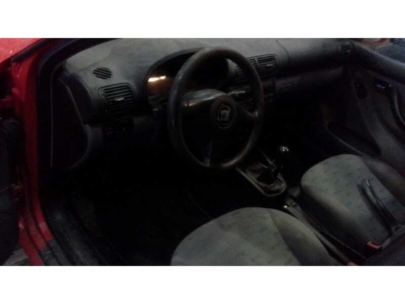 seat leon (1m1) del año 2001