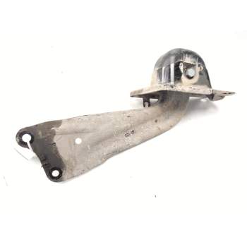 BRAZO SUSPENSION INFERIOR TRASERO DERECHO R0318573 