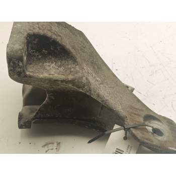 SOPORTE MOTOR DERECHO INFERIOR 22116777056 