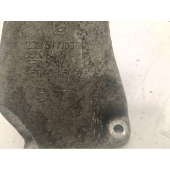 Recambio de soporte motor derecho inferior para bmw 5 (e60) 520 d referencia OEM IAM 22116777056  
