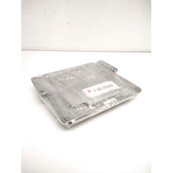 Recambio de centralita motor uce para peugeot 206 berlina 1.4 hdi referencia OEM IAM 0281010500 9641606980 BOSCH
