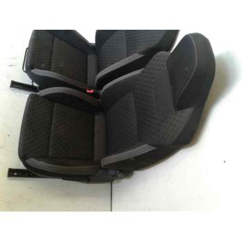 Recambio de juego asientos completo para skoda rapid active referencia OEM IAM 5JA881021C 5JA881022C 5JA885031A  