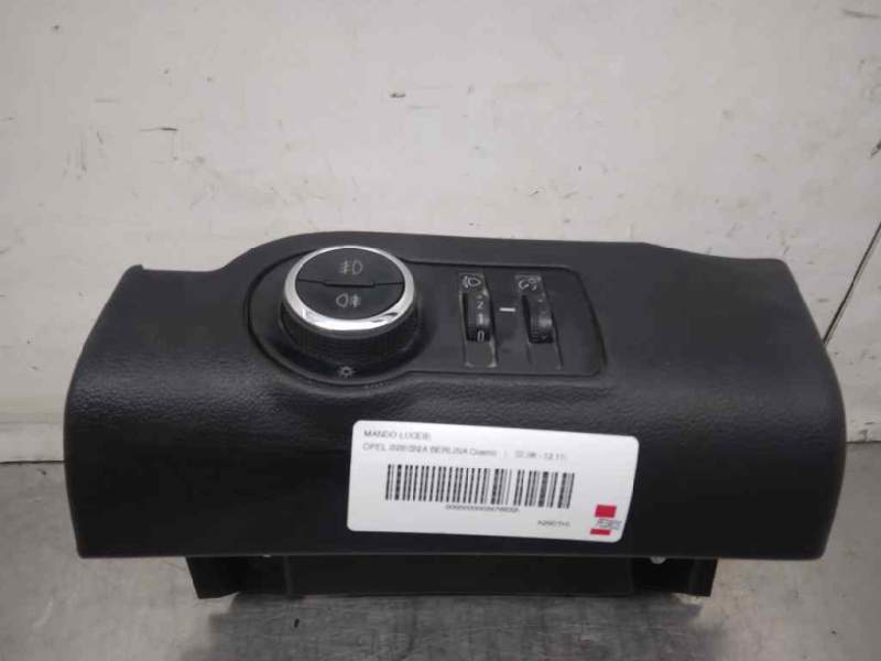 Recambio de mando luces para opel insignia berlina cosmo referencia OEM IAM 13268702 251507 8242ET