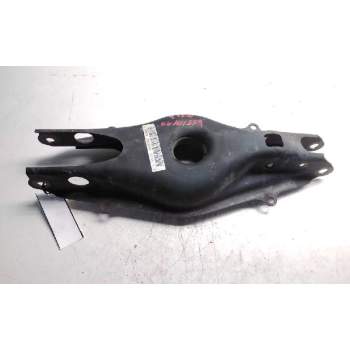 BRAZO SUSPENSION INFERIOR TRASERO DERECHO 2043503008 