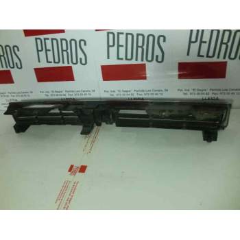 Recambio de rejilla delantera para honda accord berlina (cg7-9/ch1-7) referencia OEM IAM   45012