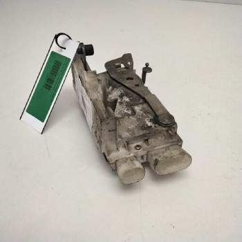 Recambio de cerradura puerta delantera izquierda para lancia delta 1.9 turbodiesel cat referencia OEM IAM   45020