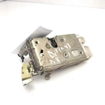 Recambio de cerradura puerta delantera izquierda para lancia delta 1.9 turbodiesel cat referencia OEM IAM   45020