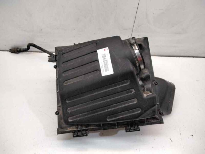 Recambio de caja filtro de aire para opel insignia berlina cosmo referencia OEM IAM 55560889  