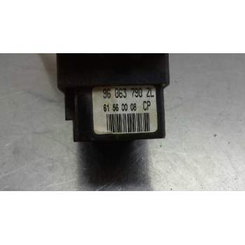 Recambio de mando luces para peugeot 605 referencia OEM IAM 96063790ZL 61560008CP 45089