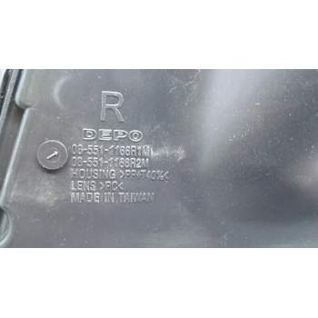 Recambio de faro derecho para nissan cabstar 09.06 referencia OEM IAM 9971609.00004  