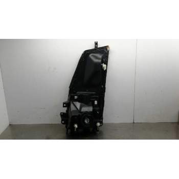 Recambio de faro derecho para nissan cabstar 09.06 referencia OEM IAM 9971609.00004  