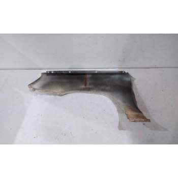 Recambio de aleta delantera derecha para renault rapid/express (f40) 1.4 break referencia OEM IAM 7750808516  