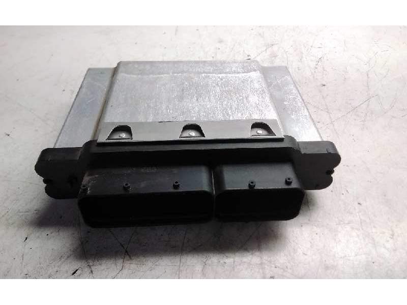 Recambio de centralita motor uce para skoda rapid active referencia OEM IAM 04E907309AF 0261S09531 1039S67613