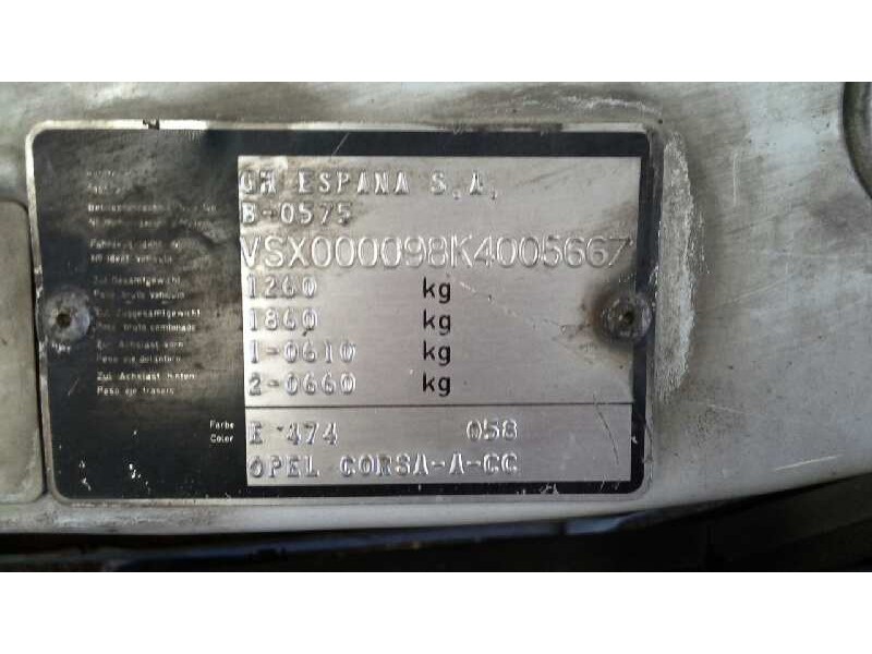 opel corsa a del año 1988