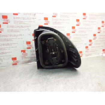 Recambio de piloto trasero izquierdo para renault laguna (b56) 2.2 diesel referencia OEM IAM 7700820052  